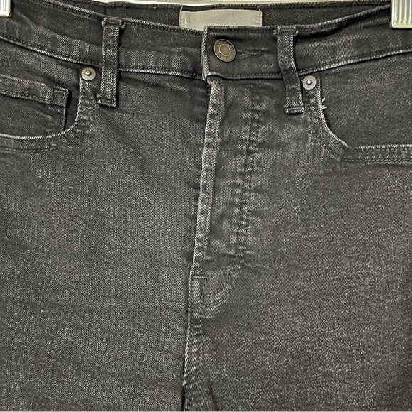 Everlane High-rise Button Front Cigarette Jean in Black. Size 28 - Picture 3 of 5